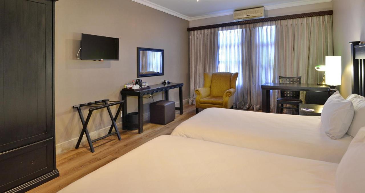 Anew Hotel Highveld Emalahleni ภายนอก รูปภาพ